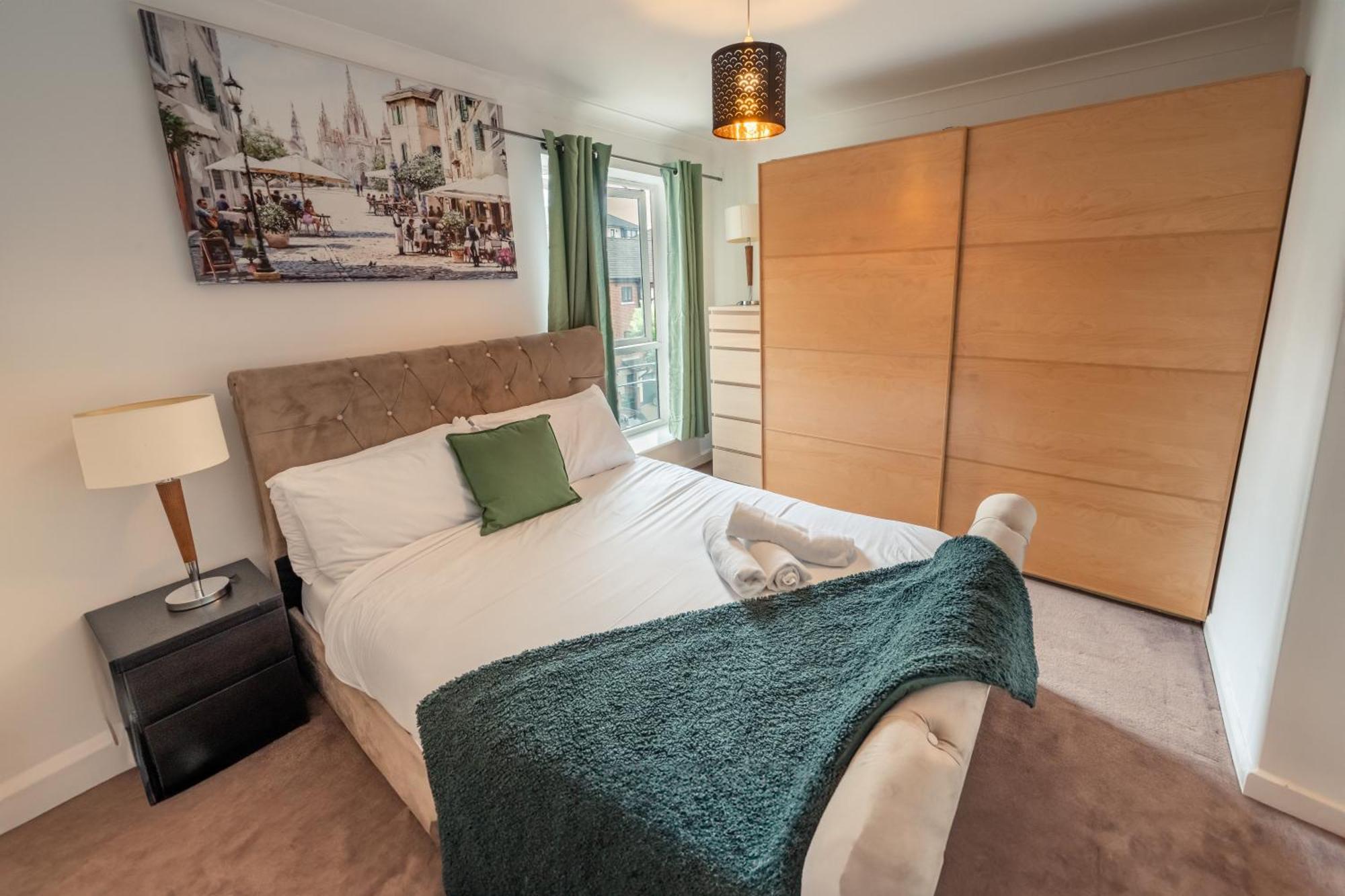 Apartamento Excel Riverview Luxury -sleep 6- Free Parking- Playstation 4 *
